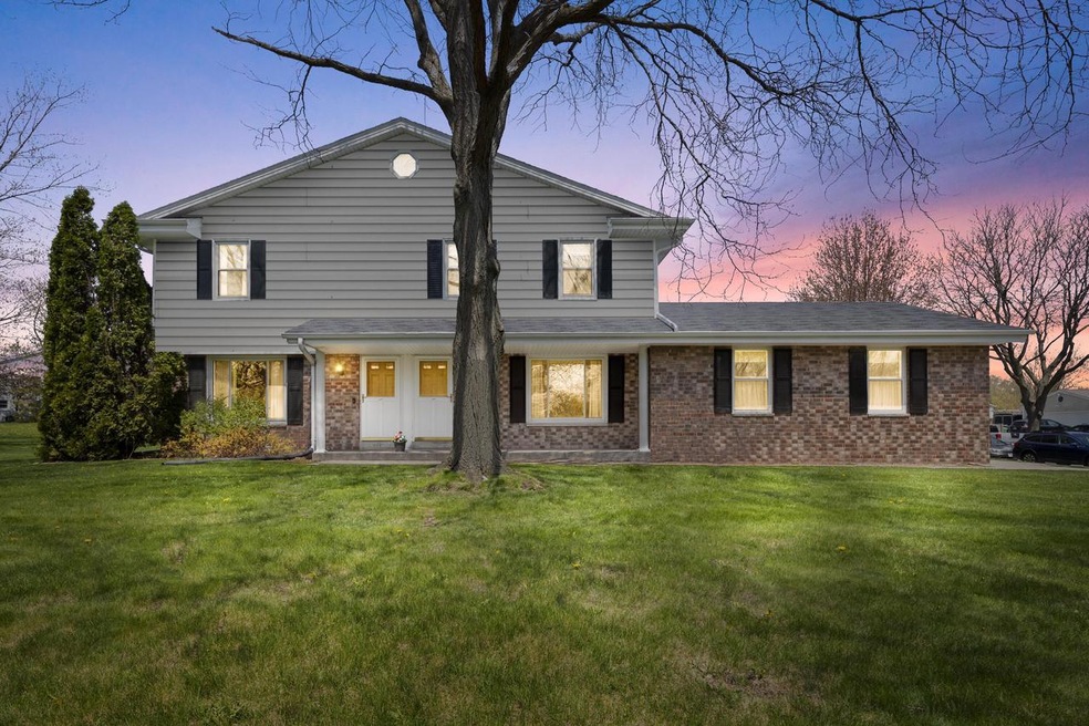 5597 Serene Ct-1