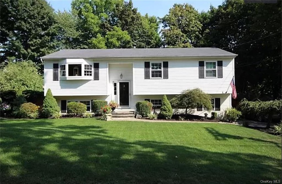 60 Cromwell Hill Rd, Monroe, NY 10950 - photo 1