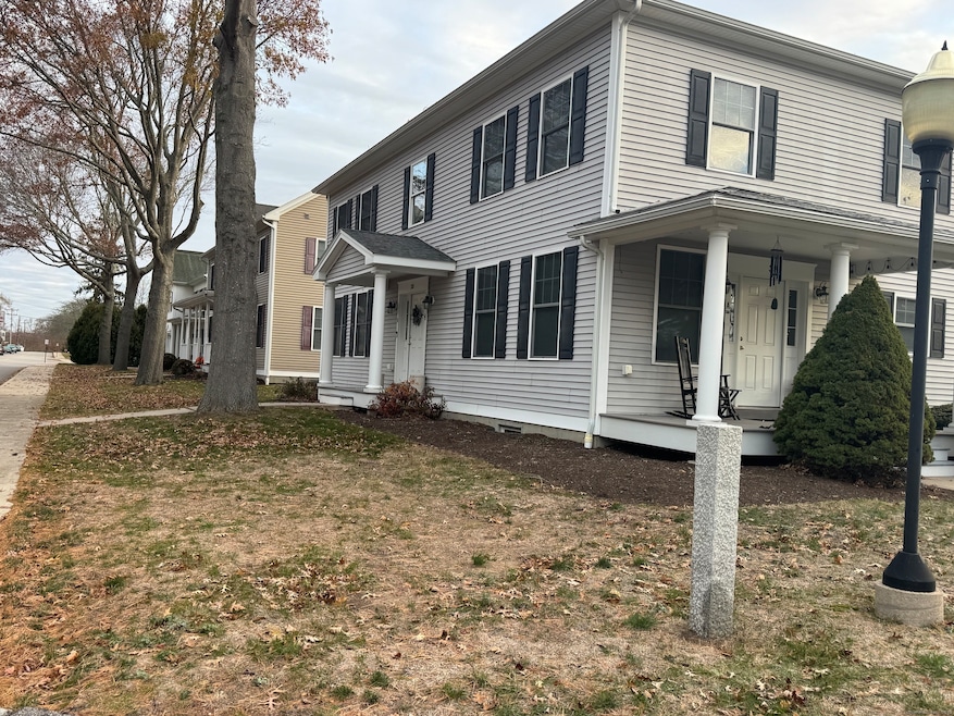 38 Prospect St, Pawcatuck, CT 06379 - photo 1