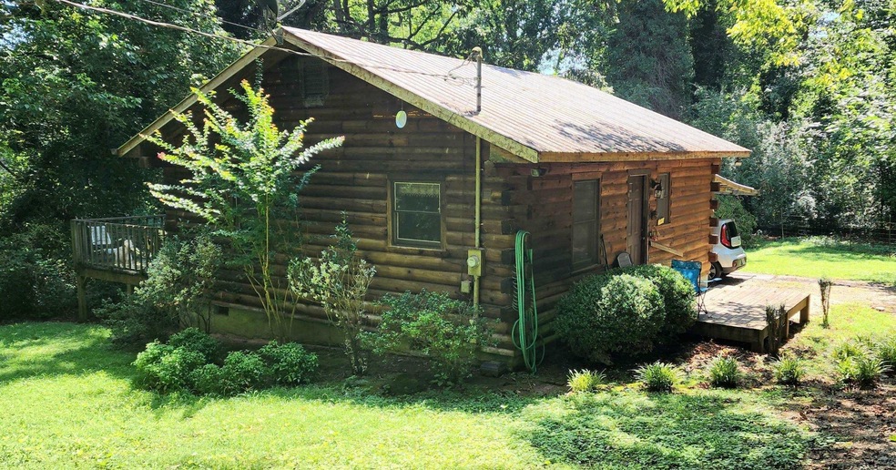 170 Hillcrest St, Cornelia, GA 30531 - photo 1