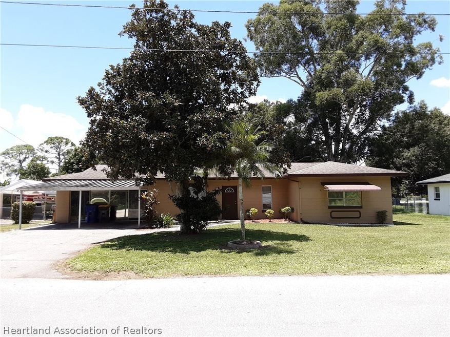 264 Serenade Dr, Lake Placid, FL 33852 - photo 1