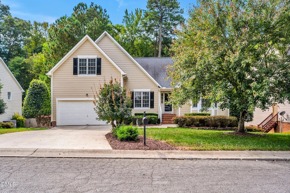 Pending $600,000 • Co-Listing Agent