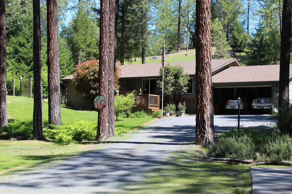 4178 E Evans Creek Rd, Rogue River, OR 97537 - photo 1