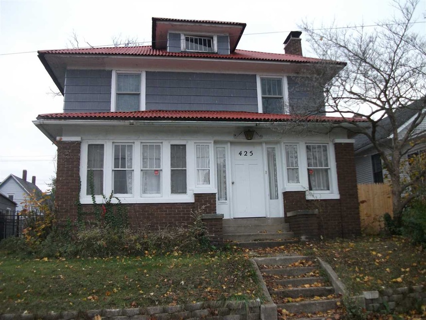 425 Division St, Elkhart, IN 46516 - photo 1