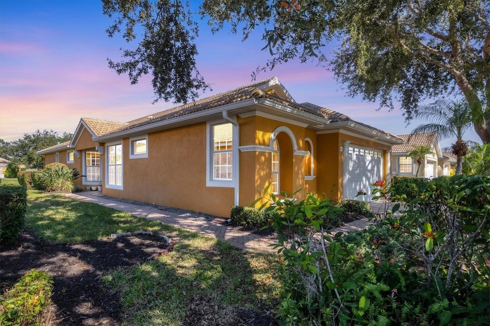 4226 Reflections Pkwy, Sarasota, FL 34233 - photo 1