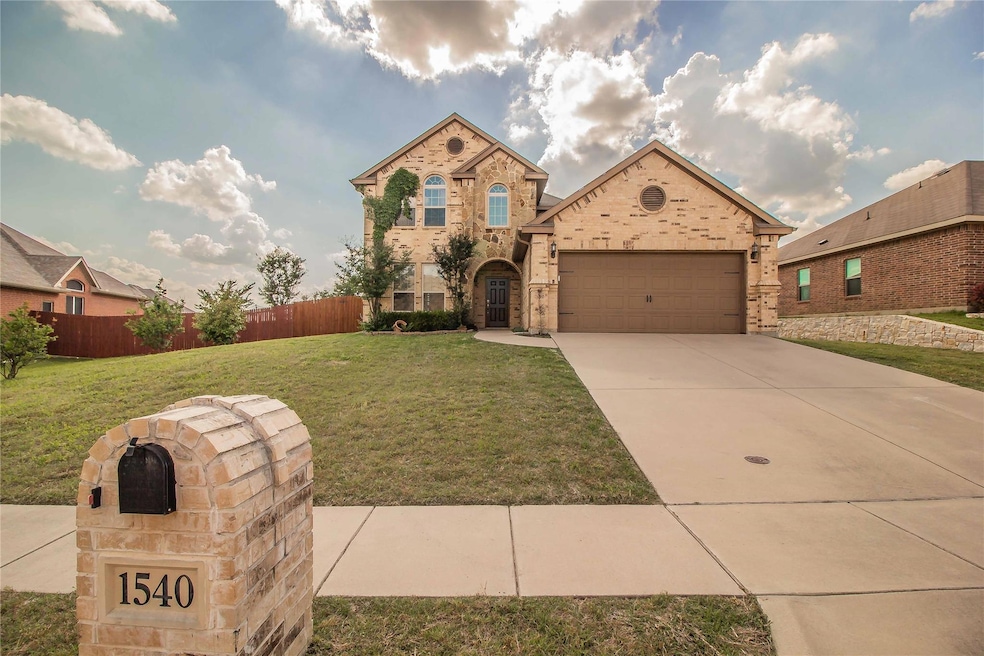 1540 Stetson Dr, Weatherford, TX 76087 - photo 1