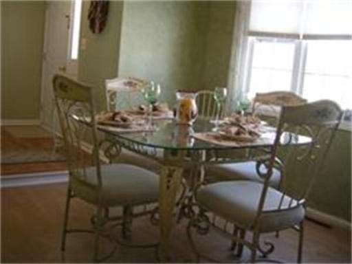 18 Patrick Rd, Tewksbury, MA 01876 - photo 1