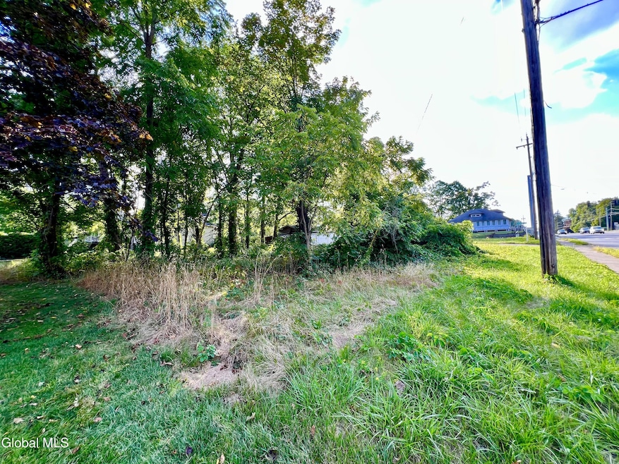 2808 Troy Schenectady Rd, Schenectady, NY 12309 - photo 1