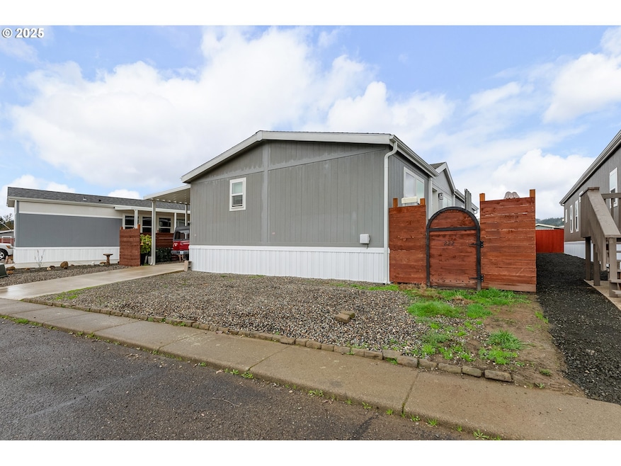 222 NW Broc Dr, Winston, OR 97496 - photo 1