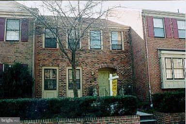 5907 Empire Way, Rockville, MD 20852 - photo 1