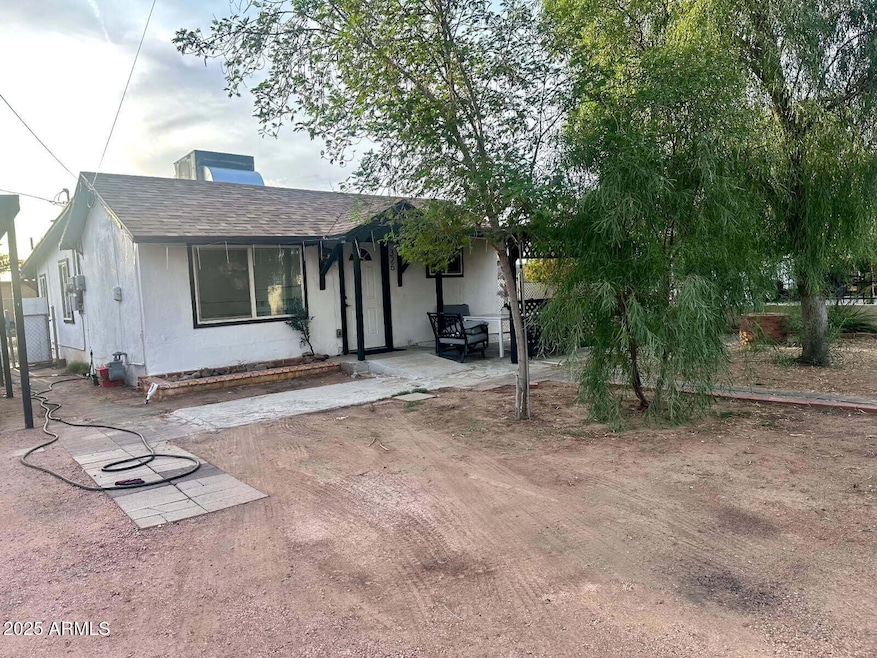 326 N 39th Dr, Phoenix, AZ 85009 - photo 1