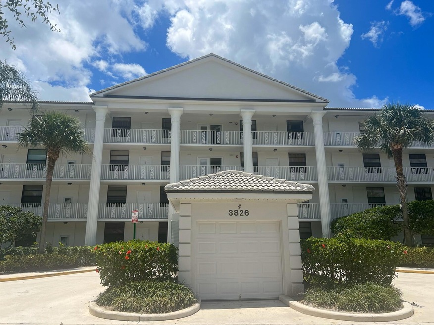3826 Whitehall Dr unit 2050, West Palm Beach, FL 33401 - photo 1