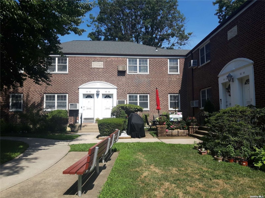 58-40 251st St unit 2, Little Neck, NY 11362 - photo 1