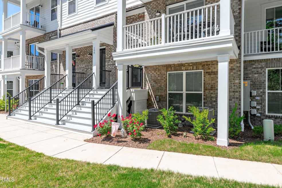 11549 Helmond Way unit 107, Raleigh, NC 27617 - photo 1