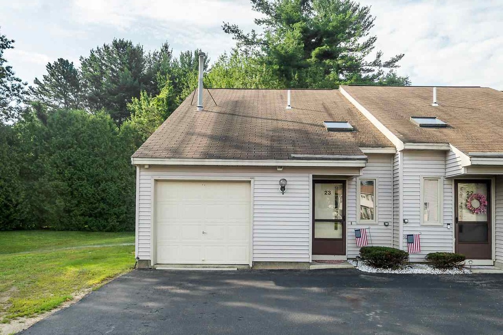 23 Bramber ii unit 2, Rochester, NH 03867 - photo 1