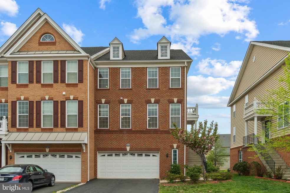 23265 Hanworth St, Ashburn, VA 20148 - photo 1