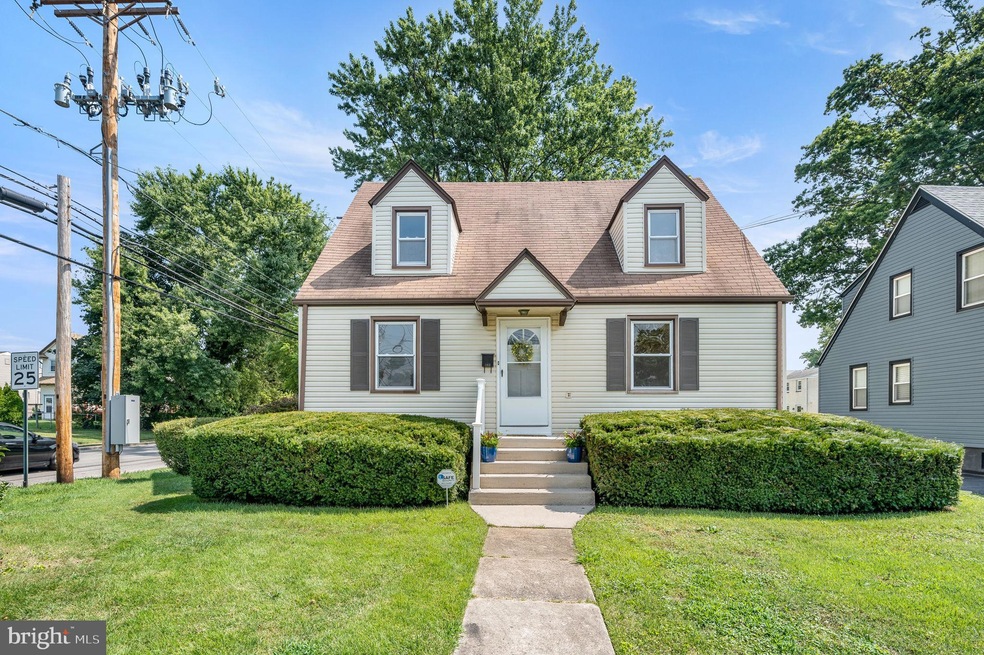 336 Folsom Ave, Folsom, PA 19033 - photo 1