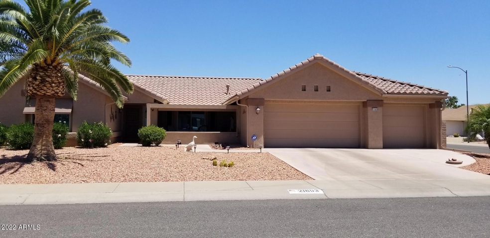Front view 3 car garage