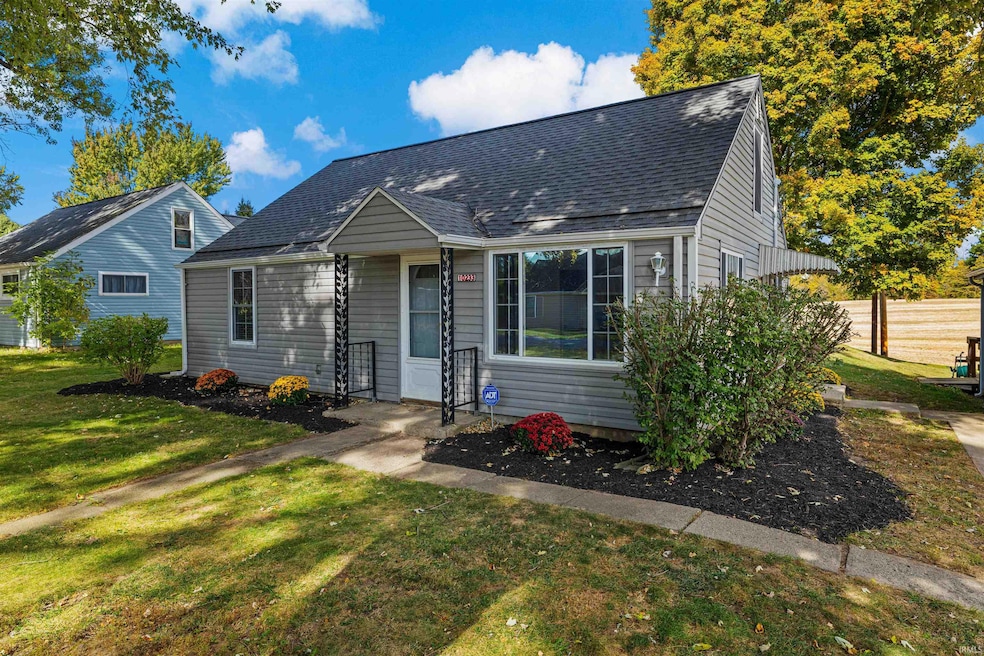 10233 Donald Ave, Leo, IN 46765 - photo 1