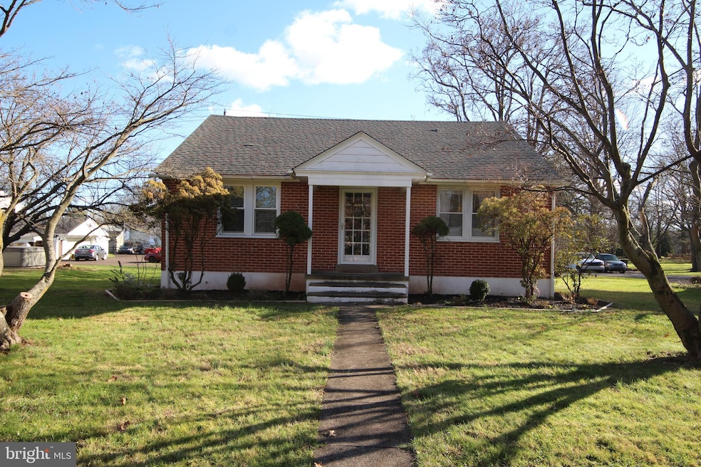 2057 Bergey Rd, Hatfield, PA 19440 - photo 1