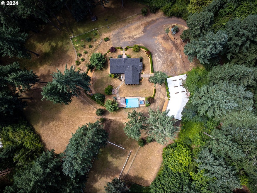 39736 SW Snowcrest Dr, Cornelius, OR 97113 - photo 1