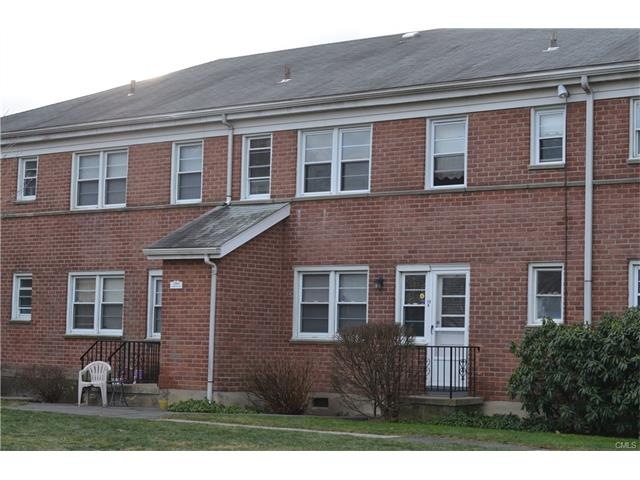 236 Glenbrook Rd unit 11A, Stamford, CT 06906 - photo 1