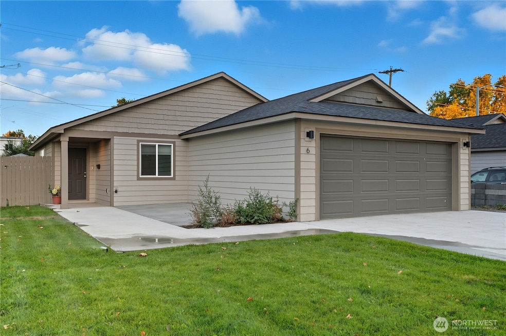 6 N Olympia St, Kennewick, WA 99336 - photo 1