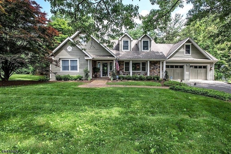 231 Mission Rd, Hackettstown, NJ 07840 - photo 1