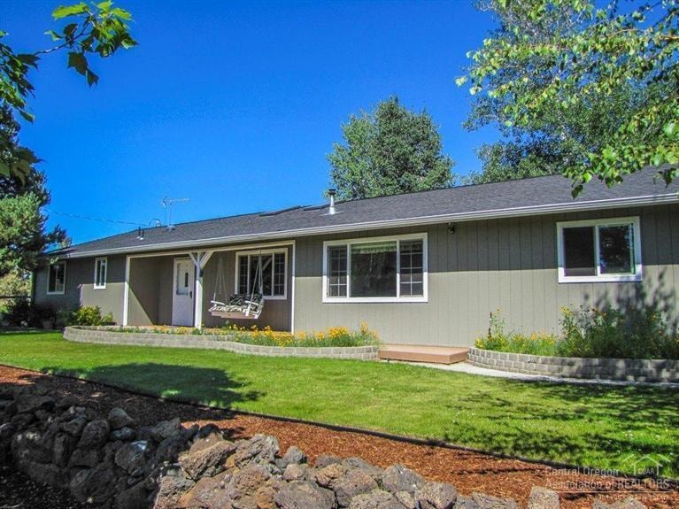 62565 Dixon Loop, Bend, OR 97701 - photo 1