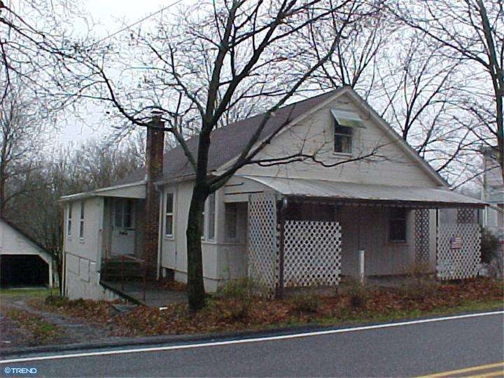 61 Bethel Church Rd, Spring City, PA 19475 - photo 1