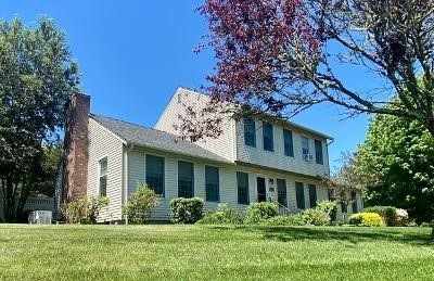 40 High Meadow Ln, Wakefield, RI 02879 - photo 1