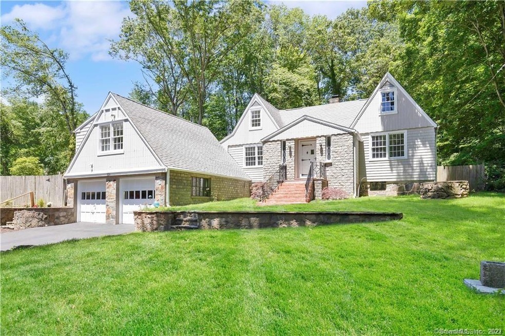 326 Beers Rd unit 328, Easton, CT 06612 - photo 1