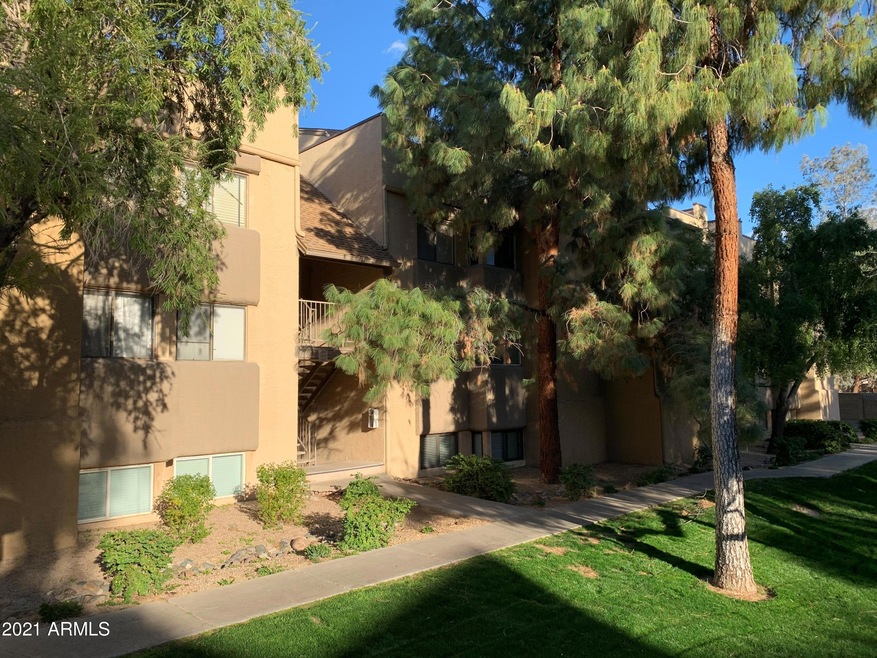 18811 N 19th Ave unit 1018, Phoenix, AZ 85027 - photo 1