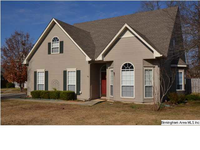 Front view of home.
