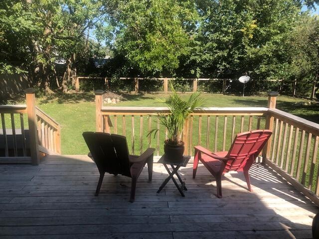 103 Beech St E, Three Oaks, MI 49128 - photo 1