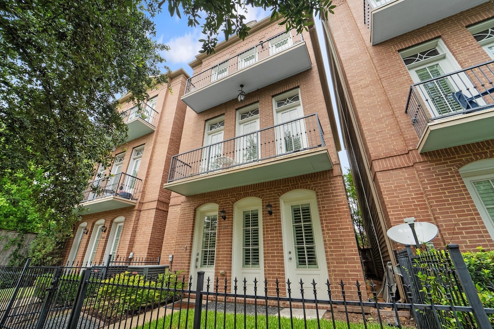 Sold • Co-Listing Agent