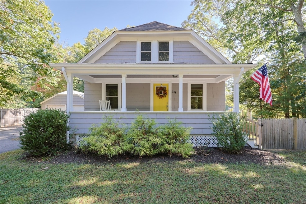 224 Arcade Ave, Seekonk, MA 02771 - photo 1