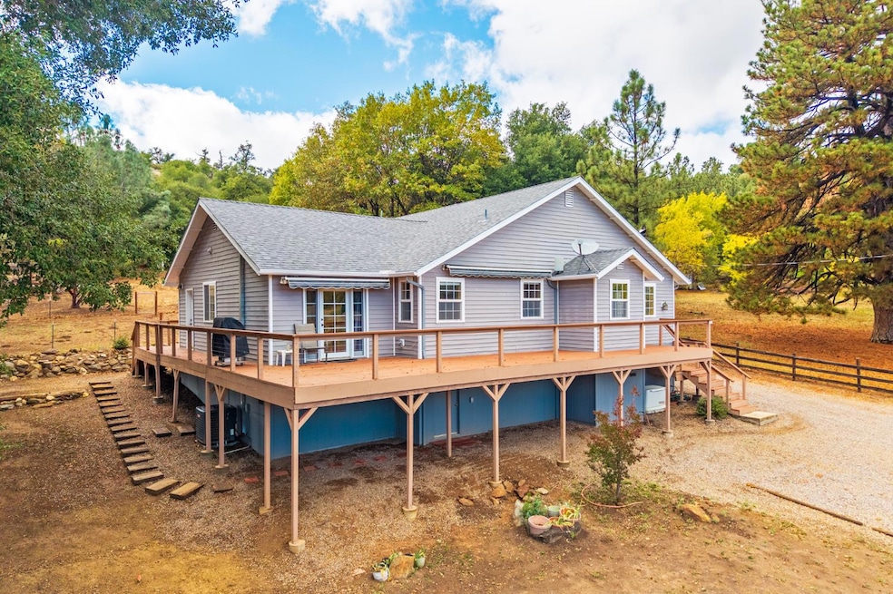 For Sale $725,000 • Co-Listing Agent