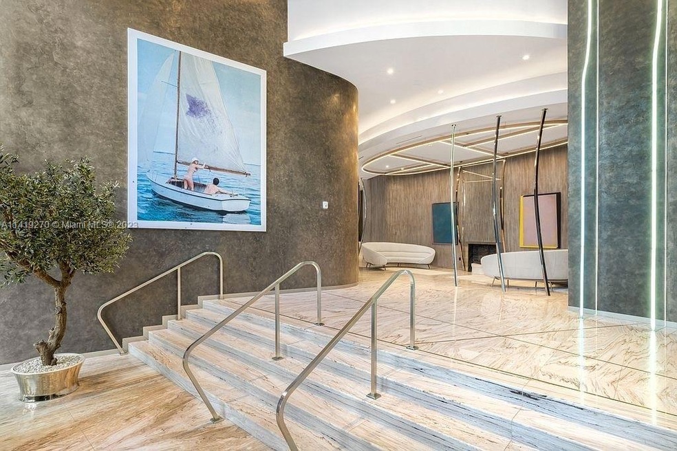 Sold $800,000 • Co-Listing Agent