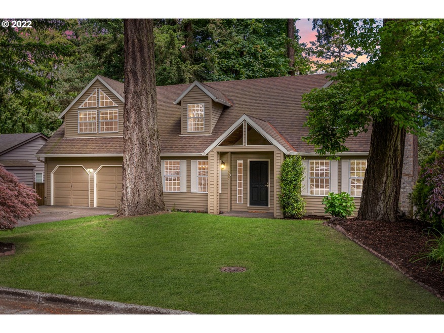 1537 Ash St, Lake Oswego, OR 97034 - photo 1