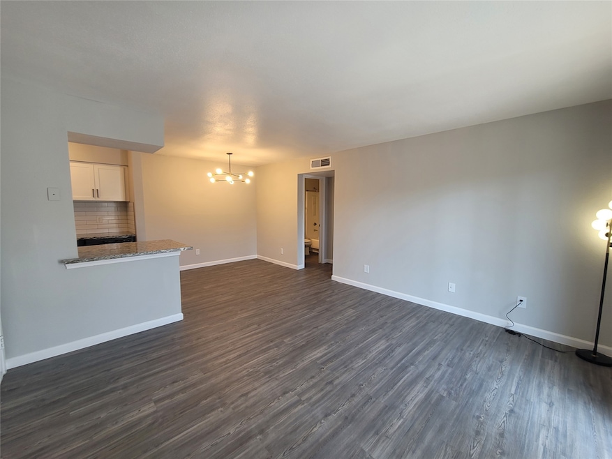 For Rent $1,060/month