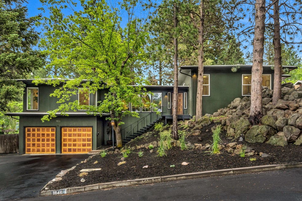 1846 NE 13th St, Bend, OR 97701 - photo 1