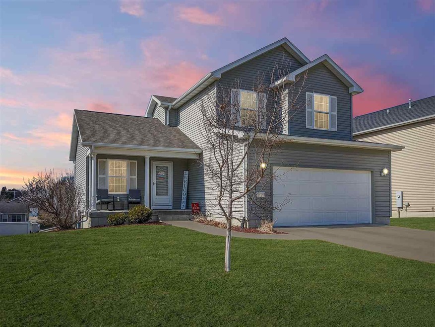 5119 Luke St, Cedar Falls, IA 50613 - photo 1