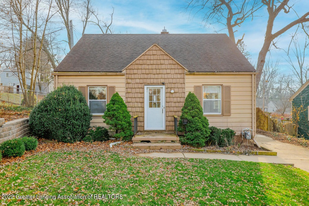 628 Hamilton Ave, Lansing, MI 48910 - photo 1