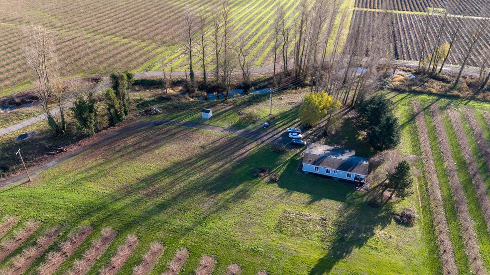 007-Realiant Photography-8952 Santiam Lo