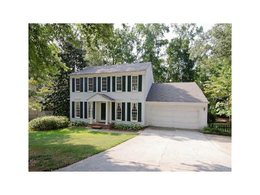 Exterior Front. 5 bed, 3 1/2 bath on fully finishe