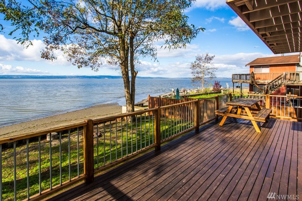 18506 Soundview Dr NW, Stanwood, WA 98292 - photo 1