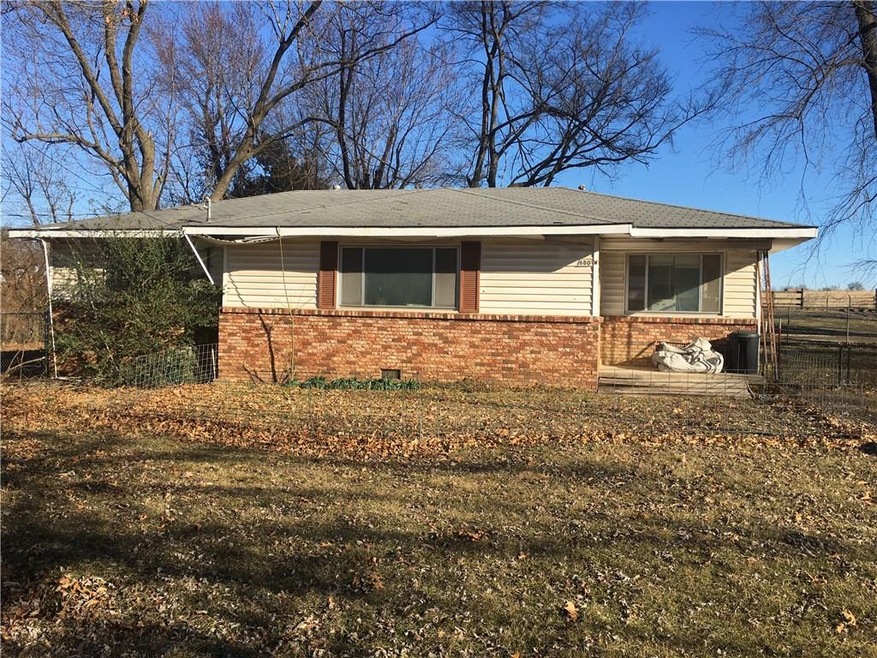 680 W County Line Rd, Springdale, AR 72764 - photo 1