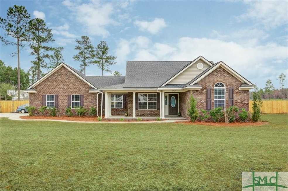WELCOME HOME to 1717 Little McCall Rd(current phot