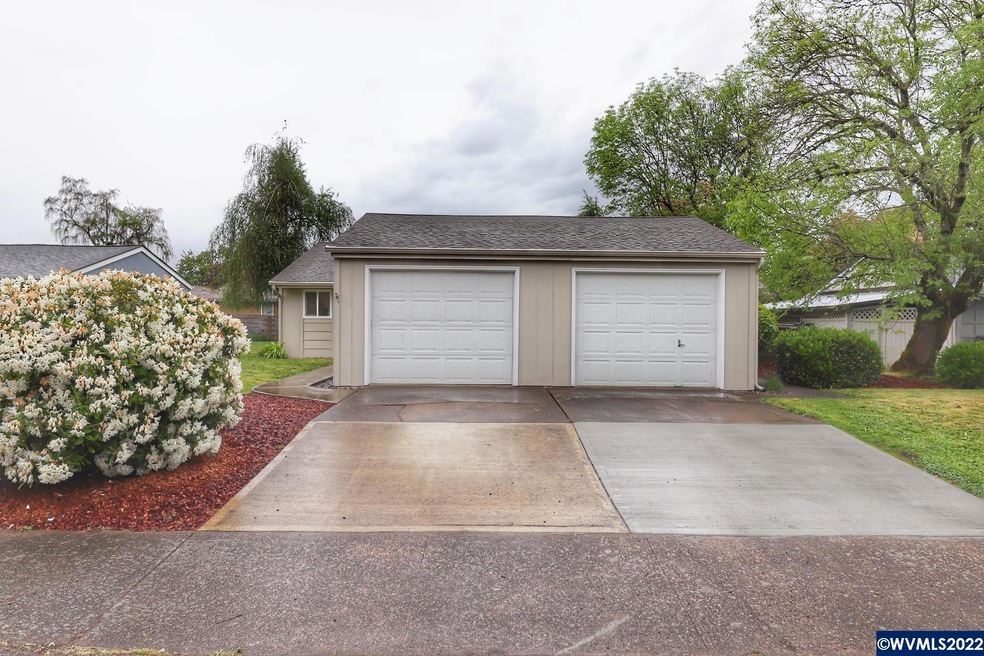 Sold $430,000 • Co-Listing Agent